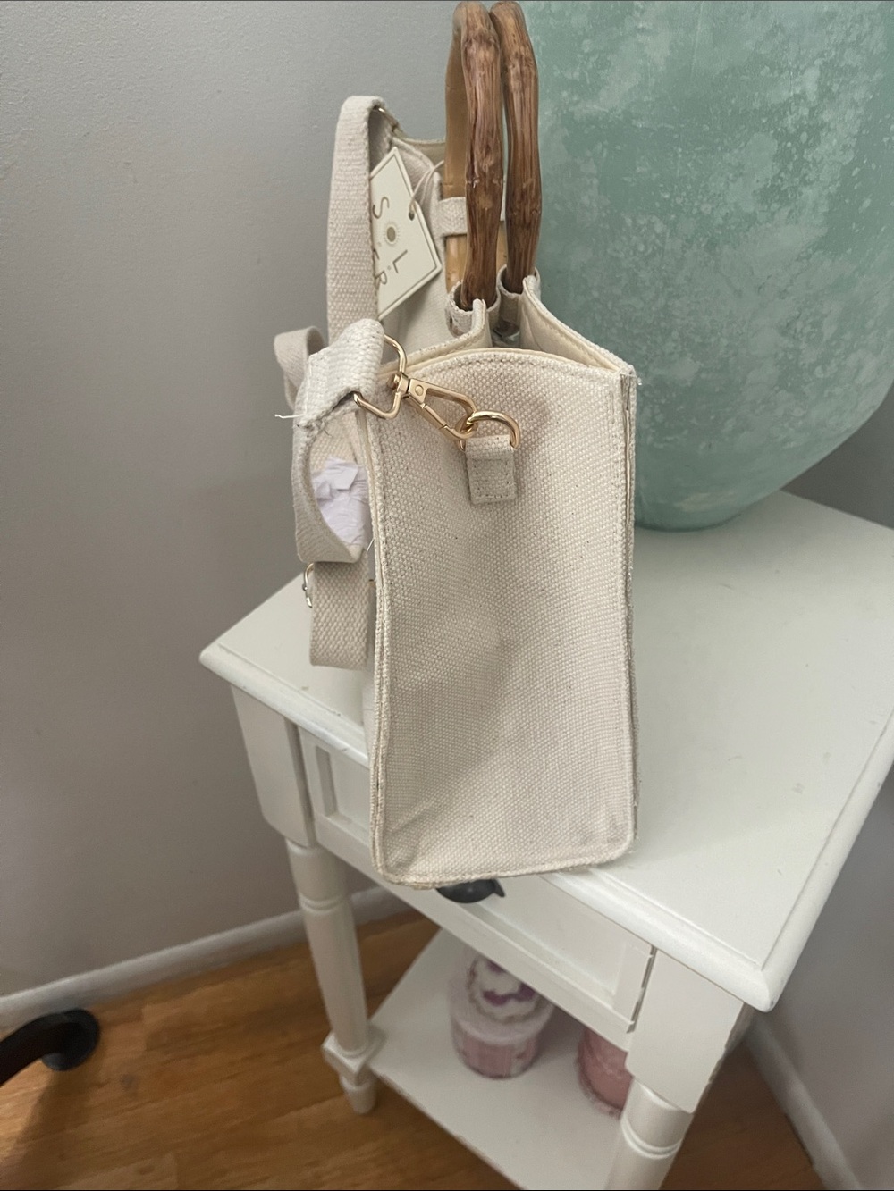 Sol Summer Cream Embroidered Fish Canvas Tote with Bamboo Handles - Picture 11 of 13